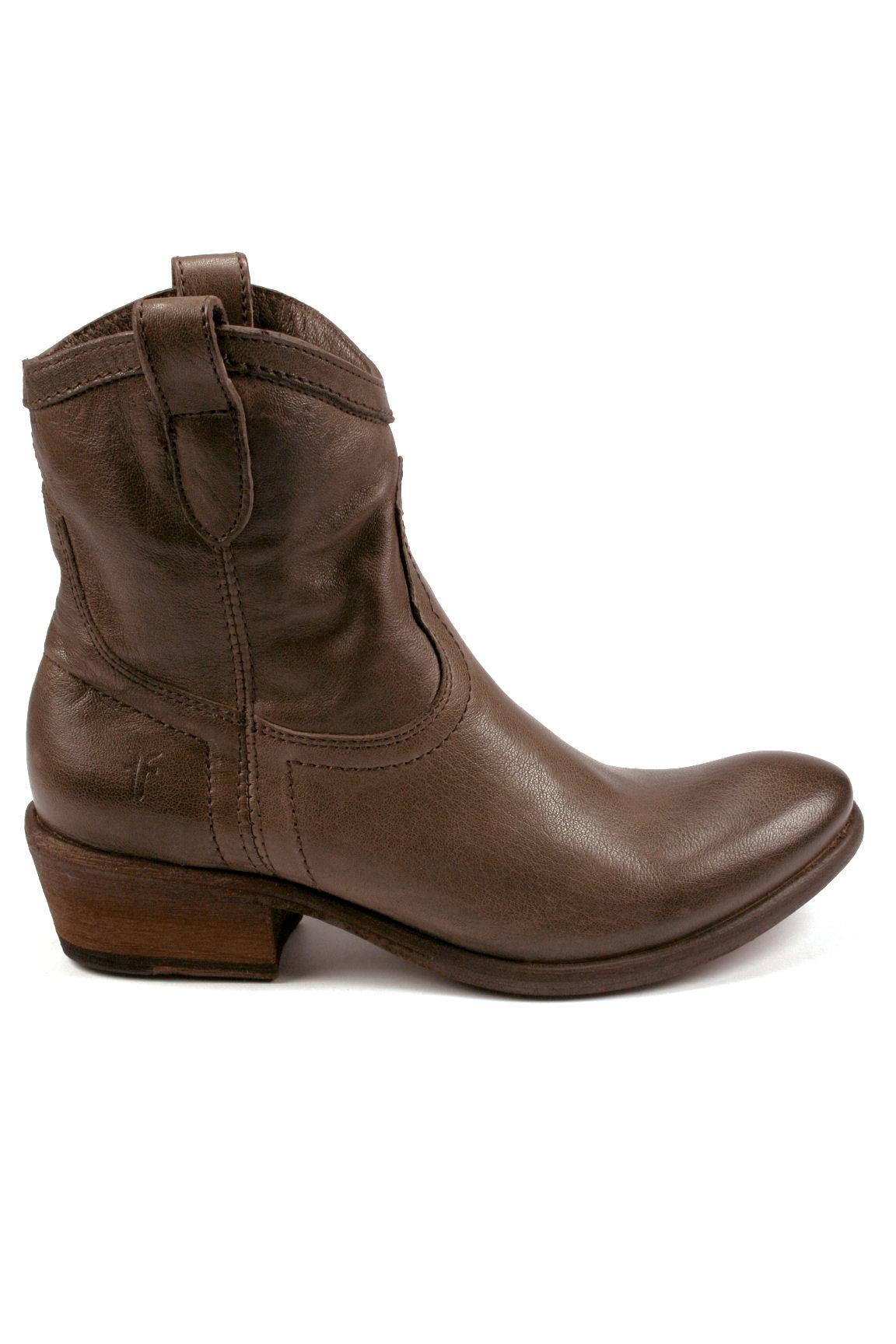 Frye carson outlet shortie ankle boot